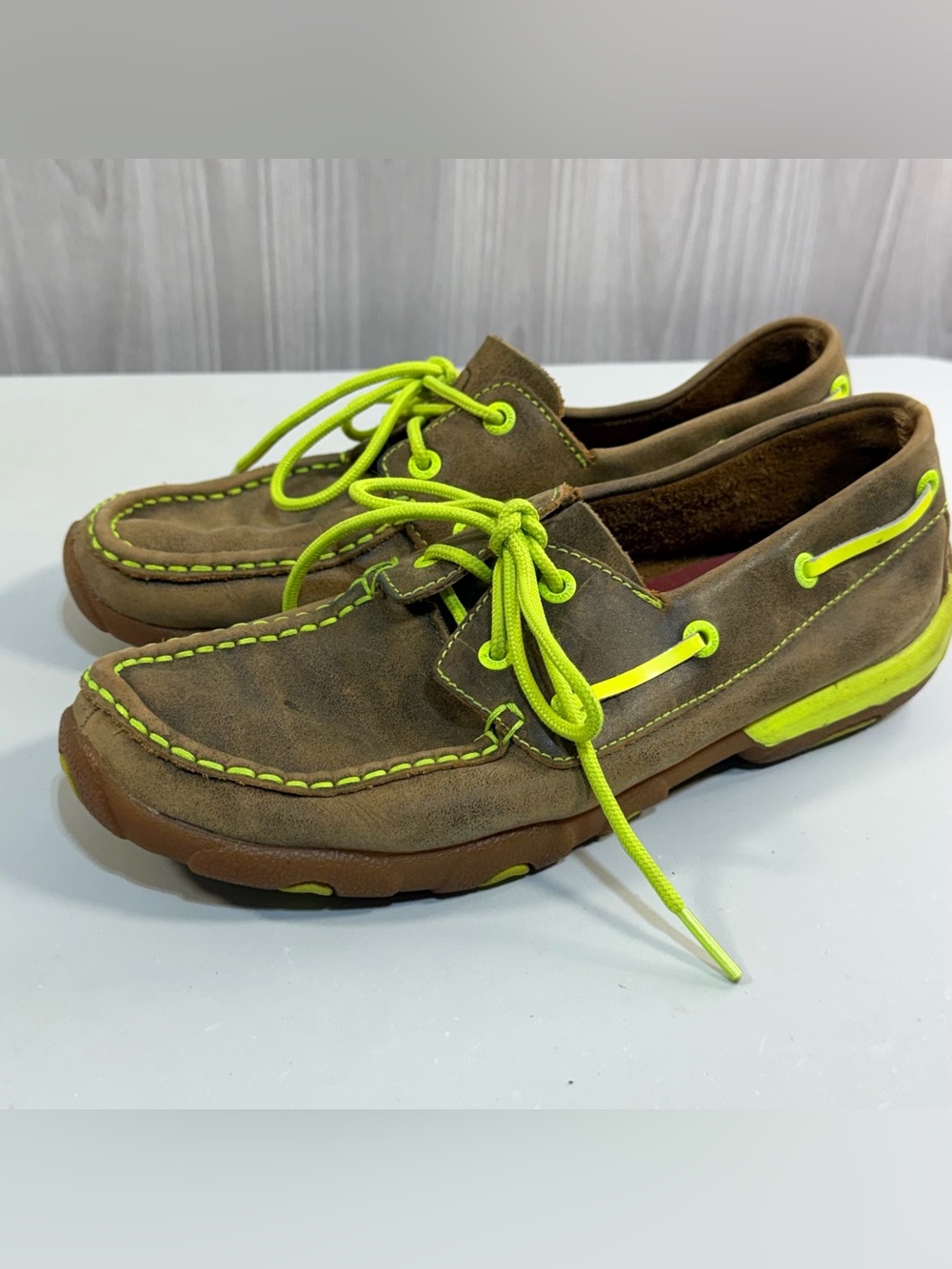 Twisted X Casual Shoes Womens Moccasin Sz 8M Brown Leather Yellow Laces Loafer
